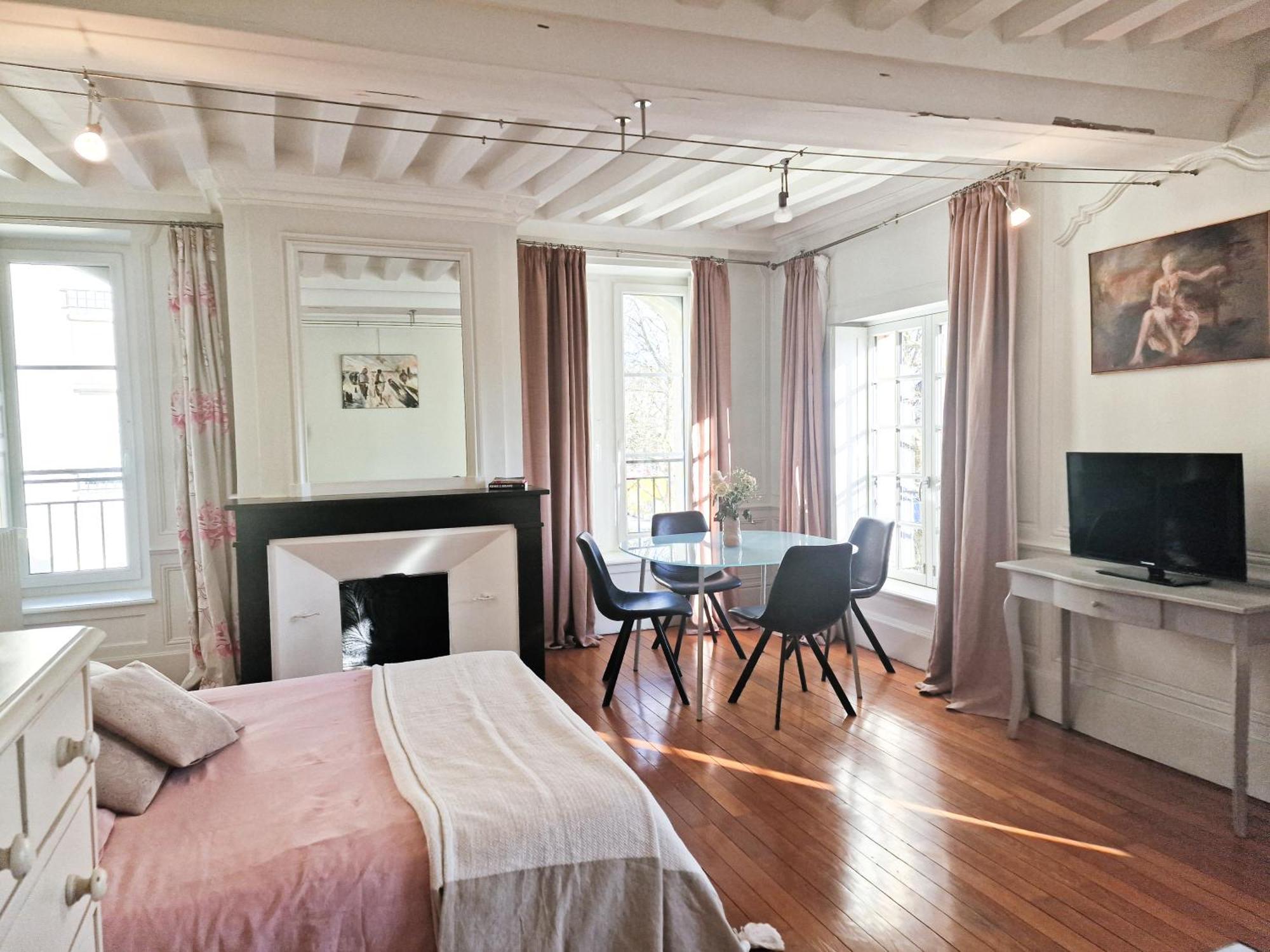 Villa Republique Normandie Liberte Кан Экстерьер фото